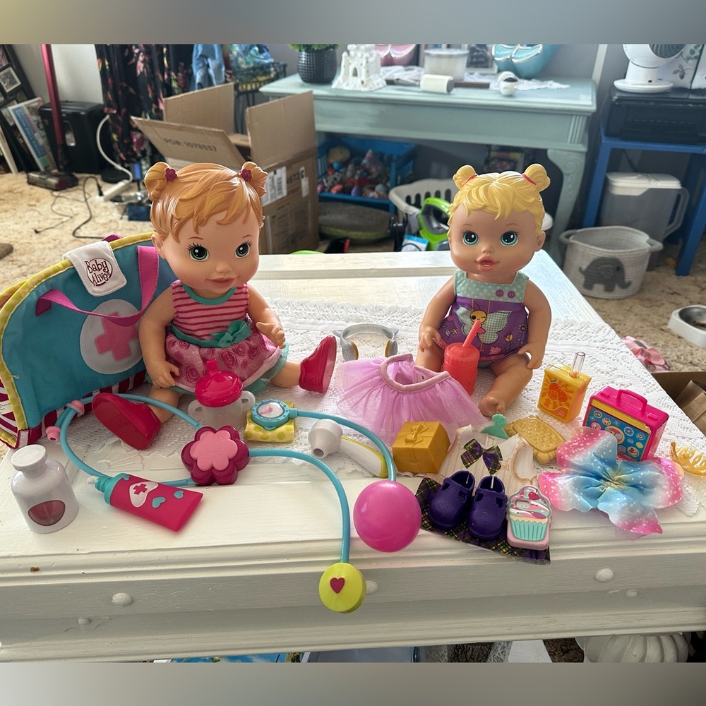 Baby Alive Doll Playset with Accessories
